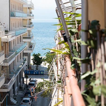 Loutraki Apartment Greek Open House Exteriér fotografie